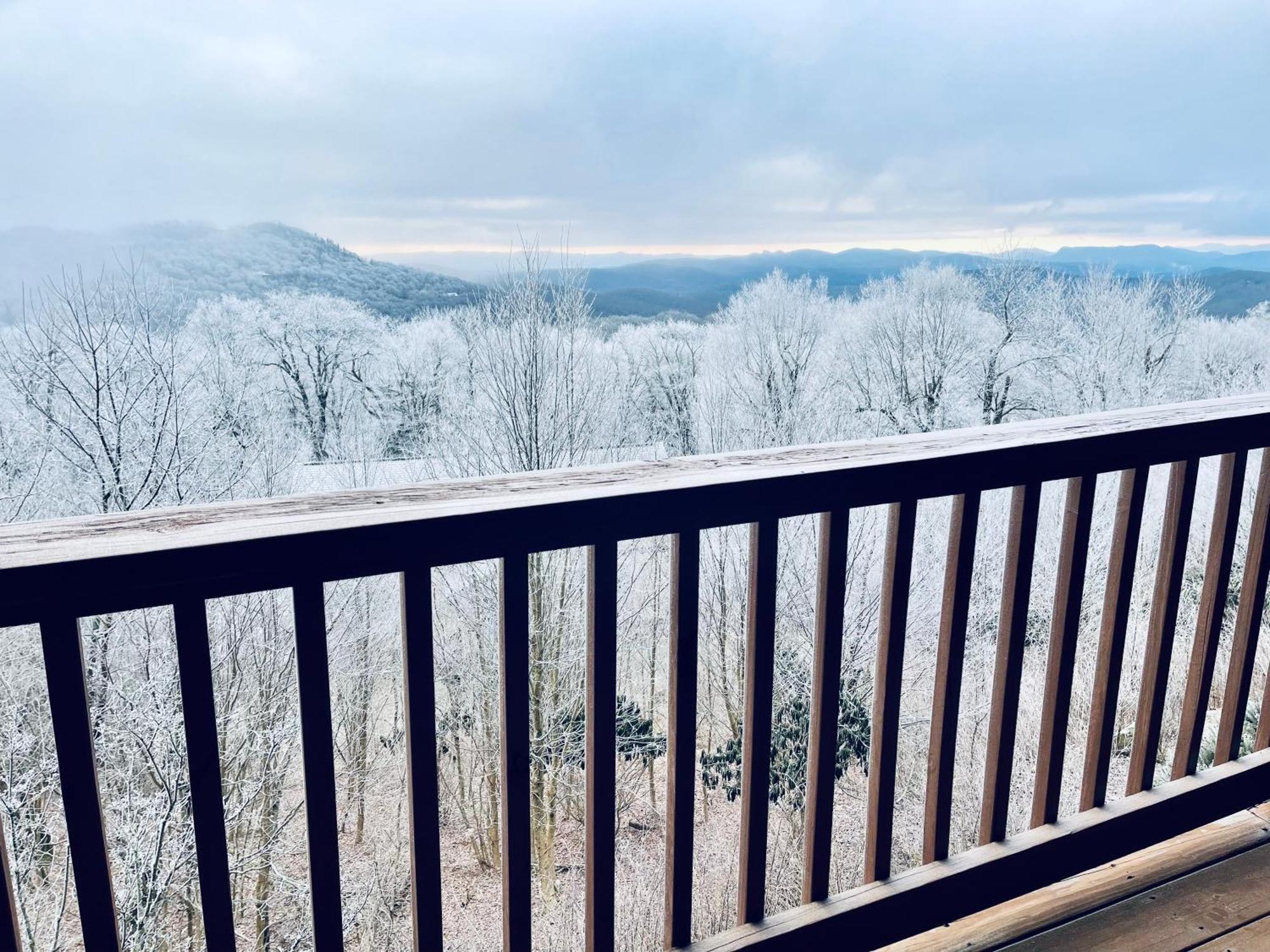 Bucket List Views Sugar Mountain Private Condo - 2Bed, 2Bath, Sleeps 6, Panoramic Views Of Mountains From Large Deck, Short Drive To Shopping, Restaurants, Cafes & Banner Elk Town Экстерьер фото